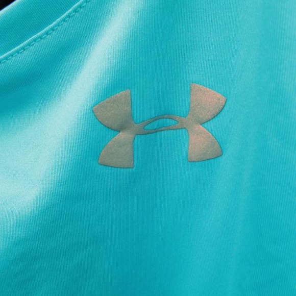 UNDER ARMOUR Tank - Top - New With Tags 🏷 Unique Inside Pattern Sweat Tech - Picture 3 of 6